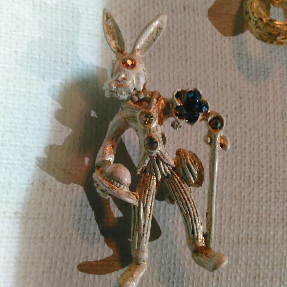 White figural rabbit